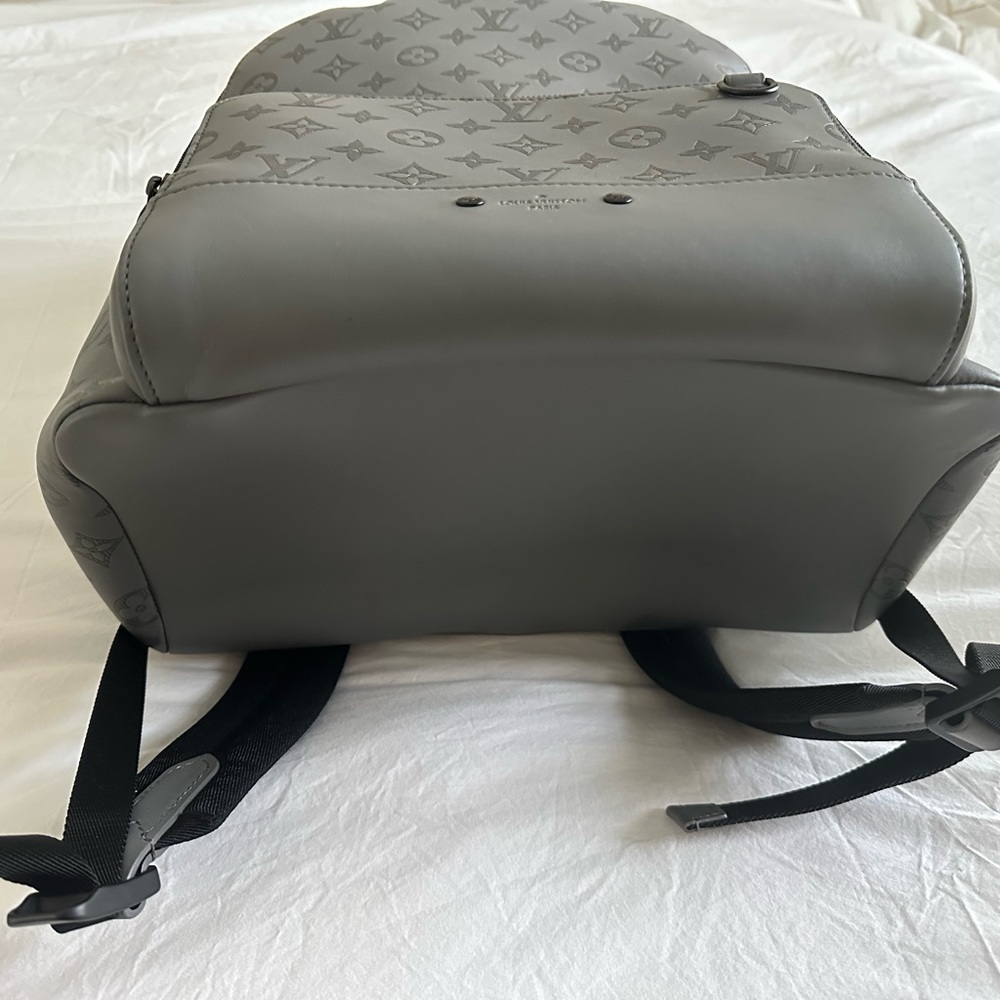 Louis Vuitton Backpack - Picture 3 of 7